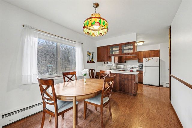 7109 Lake Shore Drive, Chelsea, MI 48118