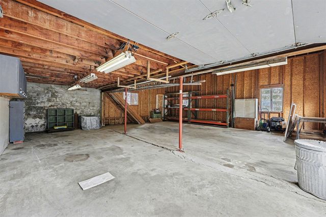 7109 Lake Shore Drive, Chelsea, MI 48118