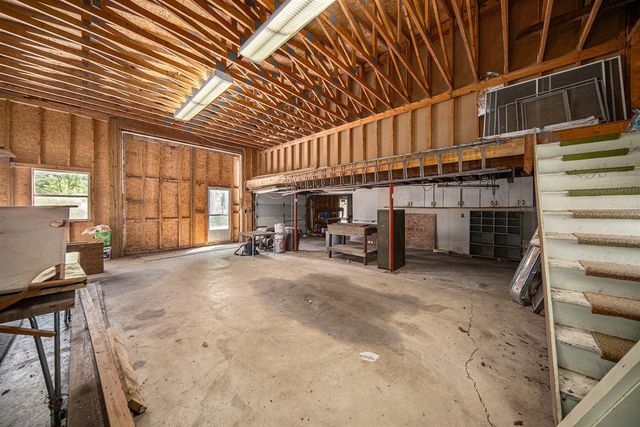 7109 Lake Shore Drive, Chelsea, MI 48118