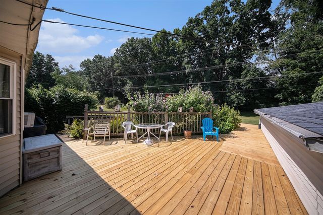 7109 Lake Shore Drive, Chelsea, MI 48118