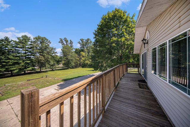 7109 Lake Shore Drive, Chelsea, MI 48118