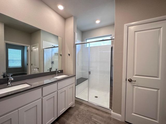 1049 Kirkham Way, Fort Worth, TX 76247