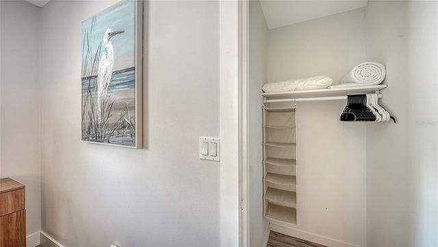 1302 MANGO AVENUE, Venice, FL 34285
