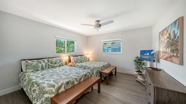 1302 MANGO AVENUE, Venice, FL 34285
