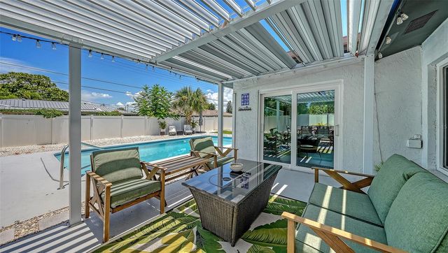 1302 MANGO AVENUE, Venice, FL 34285