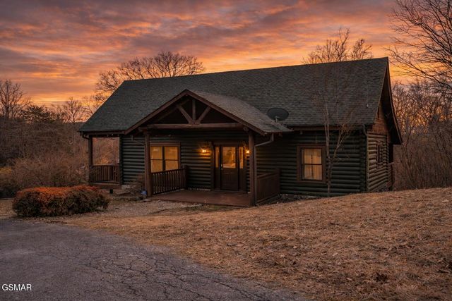 403 Happy Hollow Lane, Sevierville, TN 37876