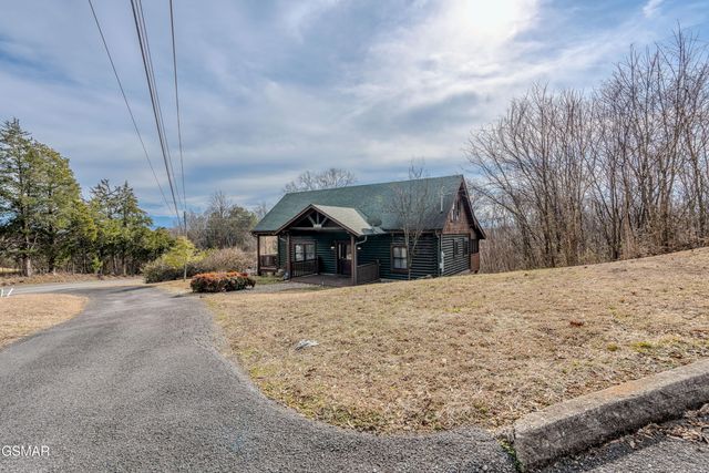 403 Happy Hollow Lane, Sevierville, TN 37876