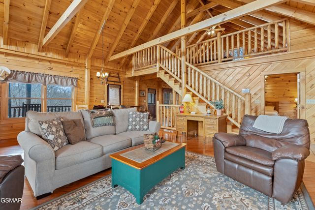 403 Happy Hollow Lane, Sevierville, TN 37876