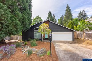 1128 Willow Creek Dr NW, Salem, OR 97304