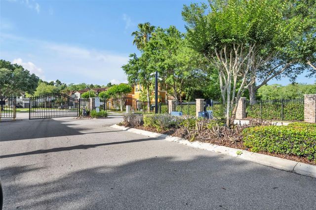 6098 TIVOLI GARDENS BOULEVARD, Orlando, FL 32829