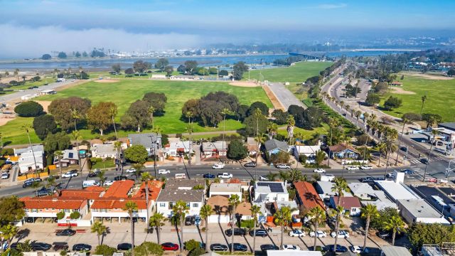4849 W Point Loma, San Diego, CA 92107