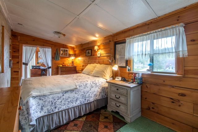 570 VT Route 14, Woodbury, VT 05681