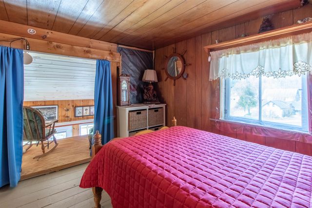 570 VT Route 14, Woodbury, VT 05681