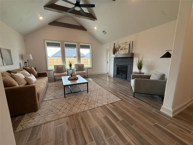 4808 Sand Lily Lane, Edmond, OK 73034