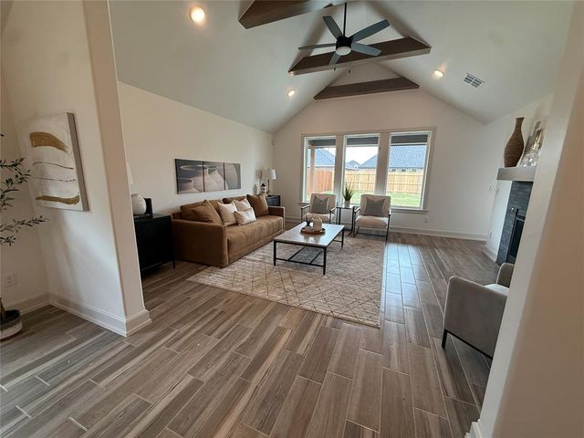 4808 Sand Lily Lane, Edmond, OK 73034