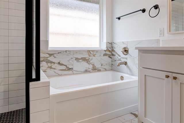 4808 Sand Lily Lane, Edmond, OK 73034