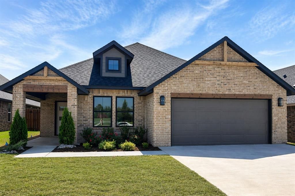 4808 Sand Lily Lane, Edmond, OK 73034