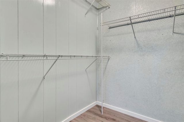 1123 FOREST LANE, Tavares, FL 32778