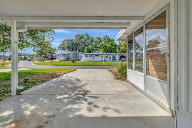 1123 FOREST LANE, Tavares, FL 32778