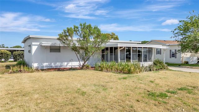 1123 FOREST LANE, Tavares, FL 32778