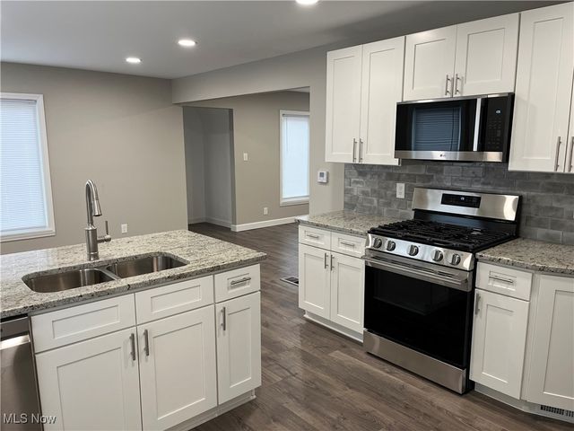 2745 Wagar Road, Rocky River, OH 44116