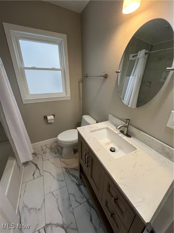 2745 Wagar Road, Rocky River, OH 44116