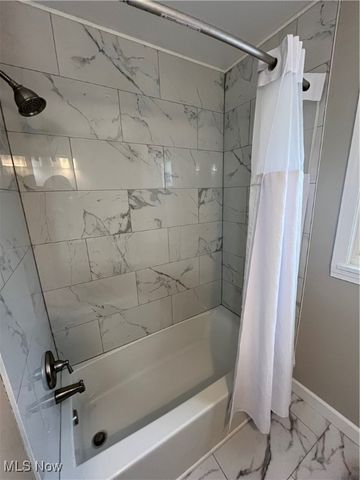 2745 Wagar Road, Rocky River, OH 44116