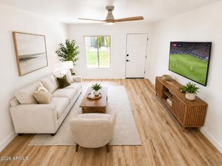 2868 E CLARENDON Avenue, Phoenix, AZ 85016