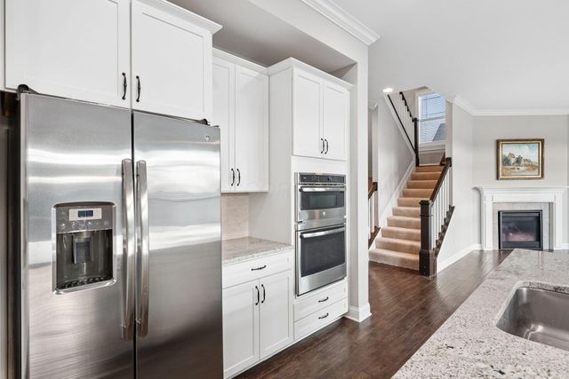 2893 Highland Woods Boulevard, New Albany, OH 43054