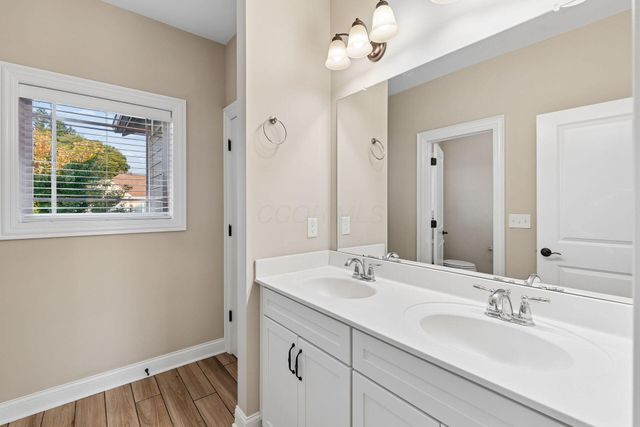 2893 Highland Woods Boulevard, New Albany, OH 43054