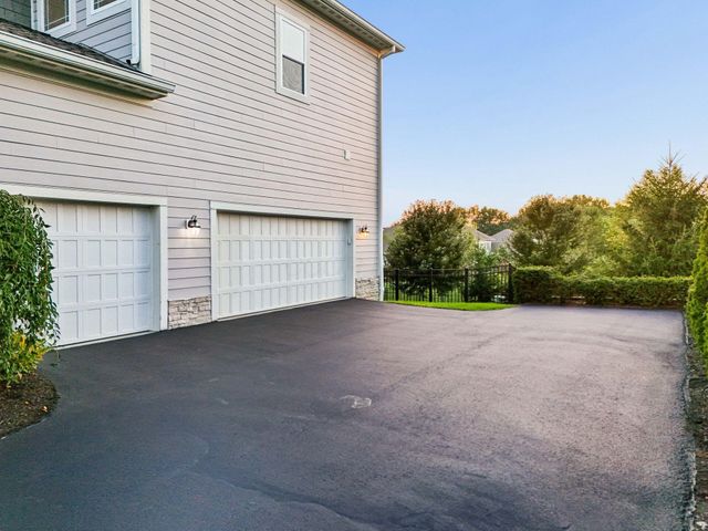 2893 Highland Woods Boulevard, New Albany, OH 43054