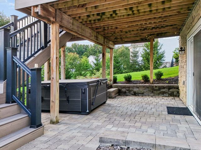 2893 Highland Woods Boulevard, New Albany, OH 43054
