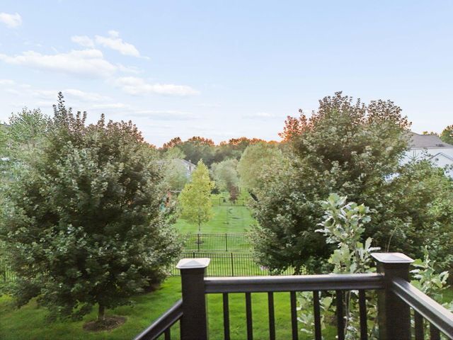 2893 Highland Woods Boulevard, New Albany, OH 43054