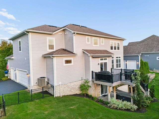 2893 Highland Woods Boulevard, New Albany, OH 43054