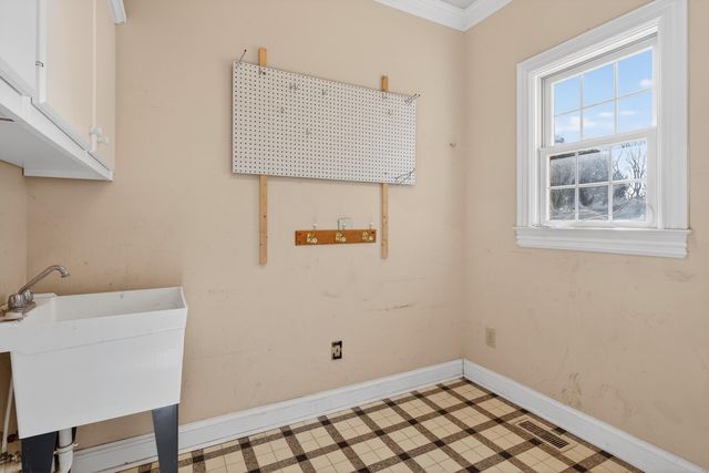 5000 Lupreese Lane, Versailles, KY 40383