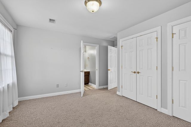 5000 Lupreese Lane, Versailles, KY 40383