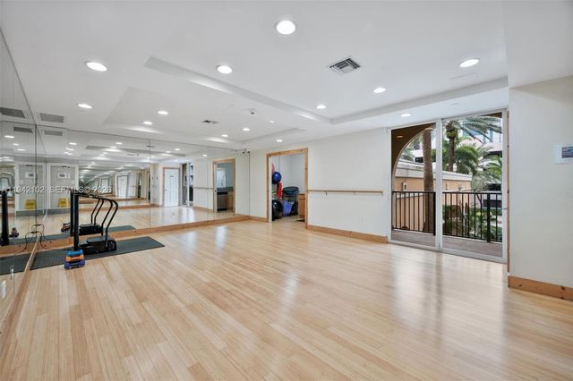 520 SE 5th Ave 3209, Fort Lauderdale, FL 33301