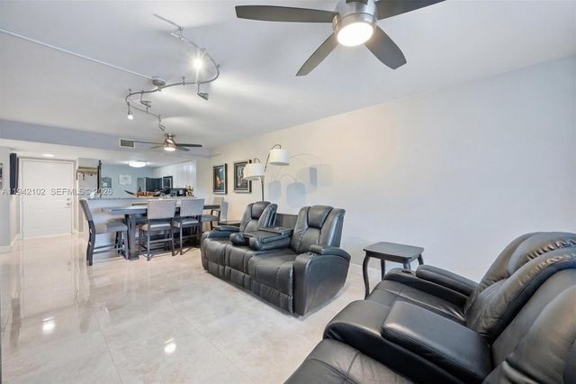 520 SE 5th Ave 3209, Fort Lauderdale, FL 33301