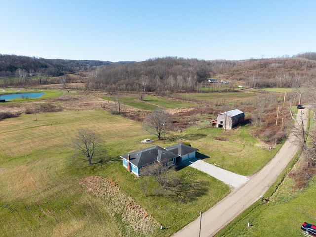 39703 Maysville Greendale Road, Logan, OH 43138