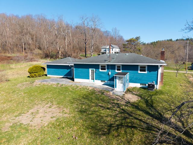 39703 Maysville Greendale Road, Logan, OH 43138