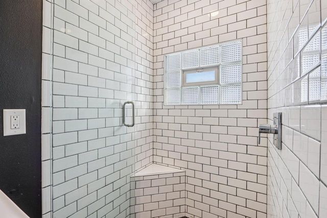 N51W14296 Lancaster AVENUE, Menomonee Falls, WI 53051