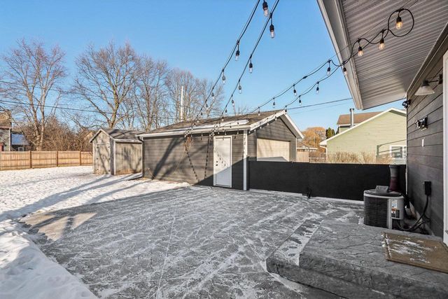 N51W14296 Lancaster AVENUE, Menomonee Falls, WI 53051