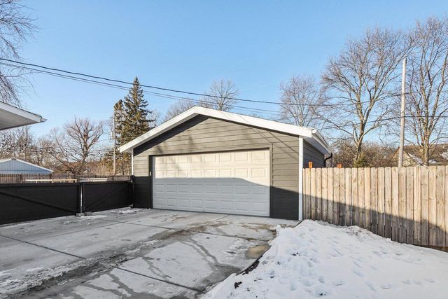 N51W14296 Lancaster AVENUE, Menomonee Falls, WI 53051