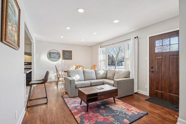 N51W14296 Lancaster AVENUE, Menomonee Falls, WI 53051