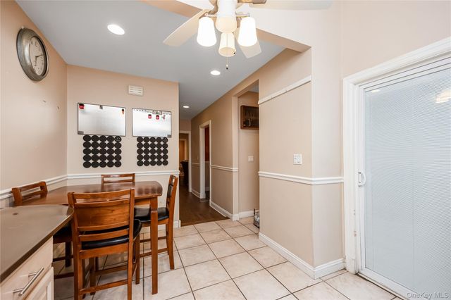 10 York Place, Williston Park, NY 11596