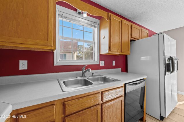 164 Parnell Road, Hubert, NC 28539