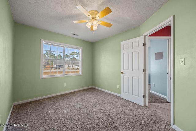 164 Parnell Road, Hubert, NC 28539