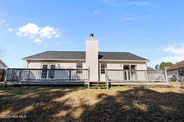 164 Parnell Road, Hubert, NC 28539