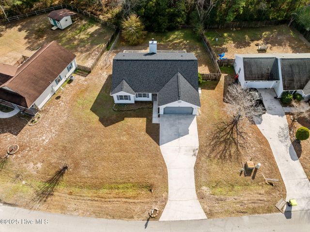 164 Parnell Road, Hubert, NC 28539