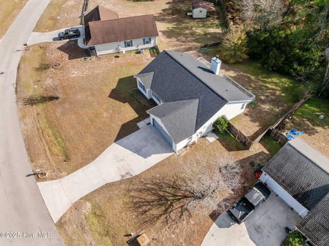 164 Parnell Road, Hubert, NC 28539